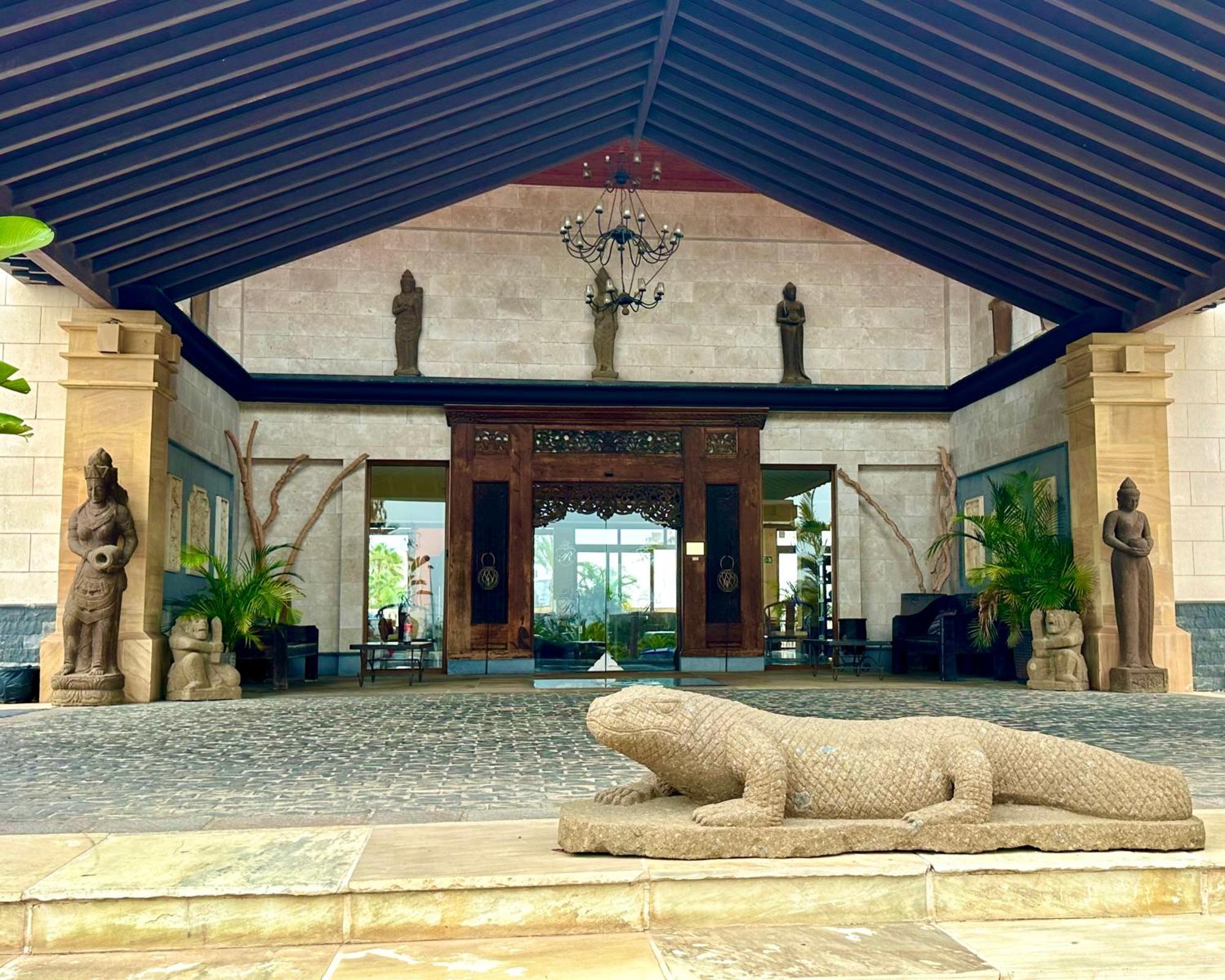 La Estancia Chayofa エクステリア 写真